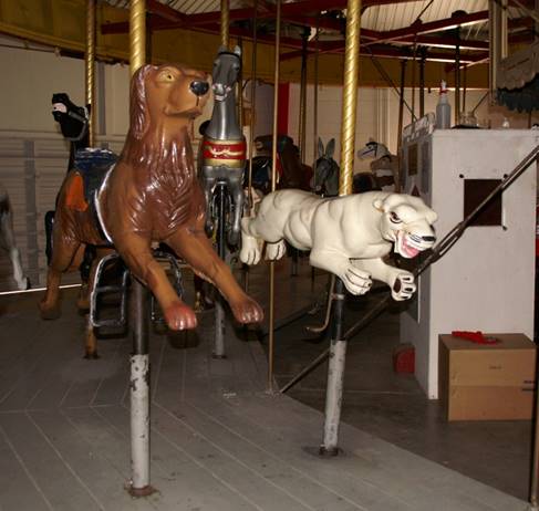 A picture containing indoor, building, table, carousel

Description automatically generated