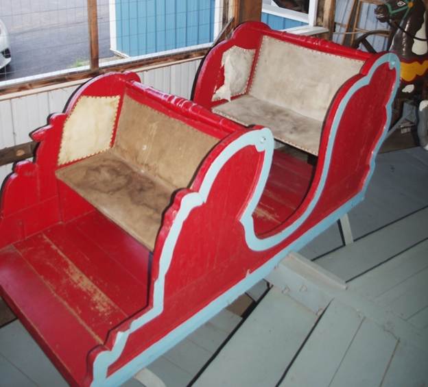 A picture containing indoor, red
Description automatically generated