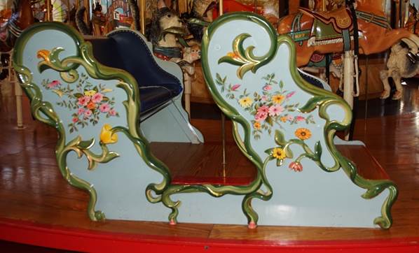 A dining table
Description automatically generated