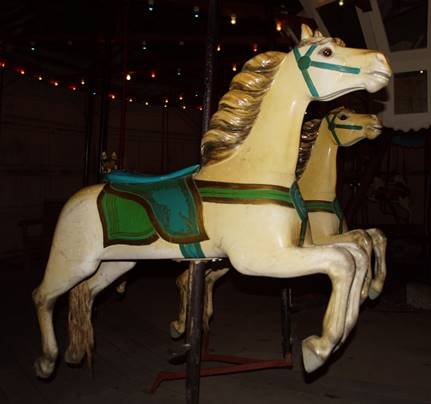 A statue of a horse
Description generated with very high confidence