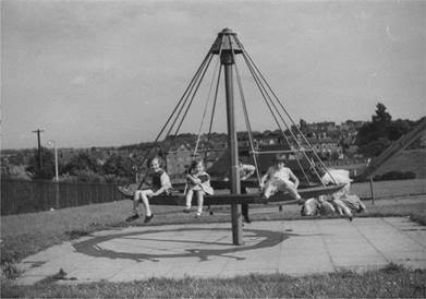 A group of people on a boat

Description automatically generated